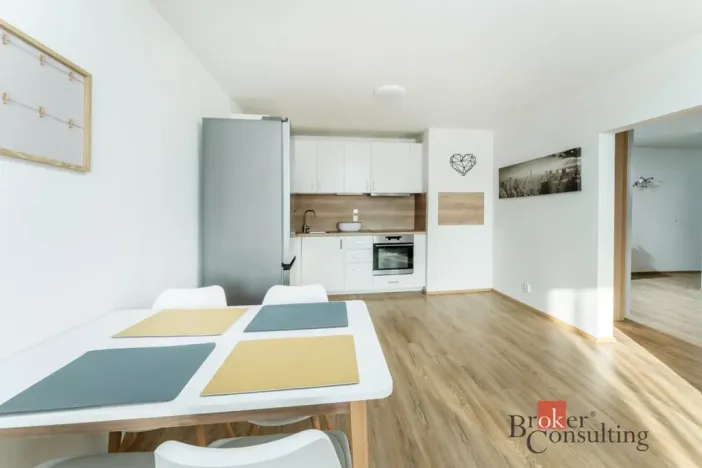 Pronájem bytu 3+kk, Praha - Troja, Pomořanská, 72 m2