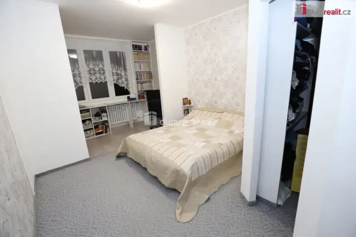 Prodej bytu 3+1, Sokolov, Alšova, 84 m2