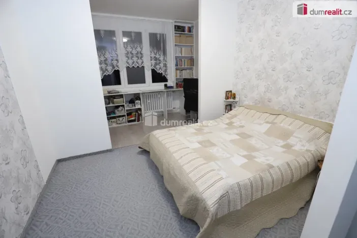 Prodej bytu 3+1, Sokolov, Alšova, 84 m2