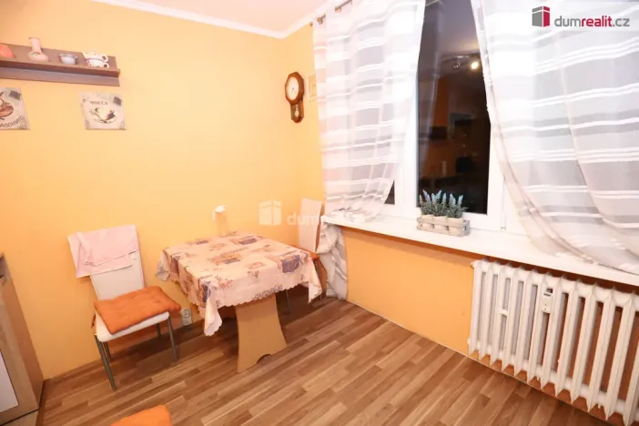 Prodej bytu 3+1, Sokolov, Alšova, 84 m2