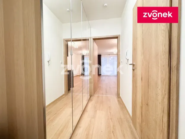 Pronájem bytu 1+kk, Zlín, Nad Stráněmi, 37 m2
