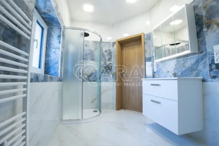 Pronájem bytu 4+kk, Praha - Bohnice, V Nových Bohnicích, 94 m2