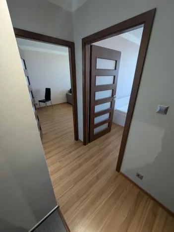 Pronájem bytu 2+kk, Praha - Černý Most, Vašátkova, 45 m2