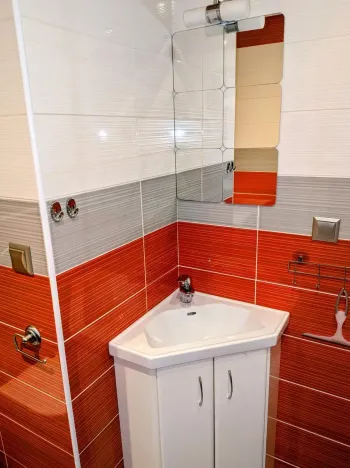 Pronájem bytu 2+kk, Praha - Černý Most, Vašátkova, 45 m2