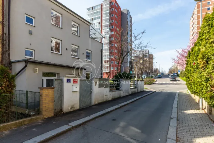 Pronájem kanceláře, Praha - Michle, Brtnická, 45 m2