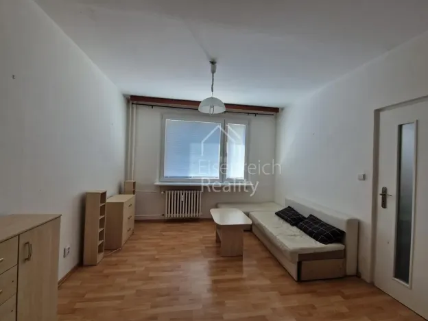 Pronájem bytu 1+1, Hradec Králové - Moravské Předměstí, Formánkova, 34 m2