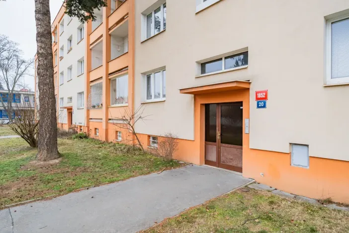 Pronájem bytu 2+1, Praha - Břevnov, Zeyerova alej, 58 m2