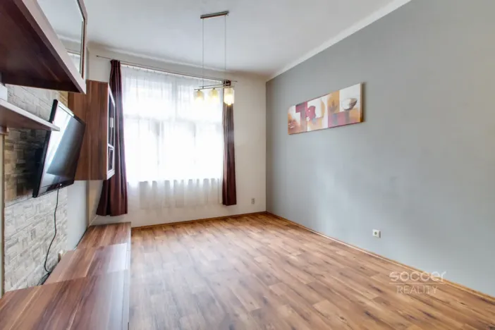 Pronájem bytu 2+kk, Praha - Žižkov, Jagellonská, 50 m2