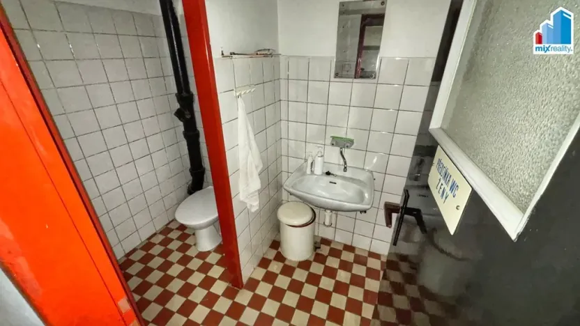 Pronájem obchodního prostoru, Klatovy, Zahradní, 430 m2