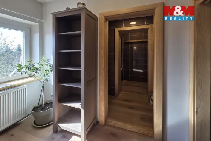 Pronájem bytu 2+kk, Karlovy Vary - Bohatice, U Trati, 69 m2