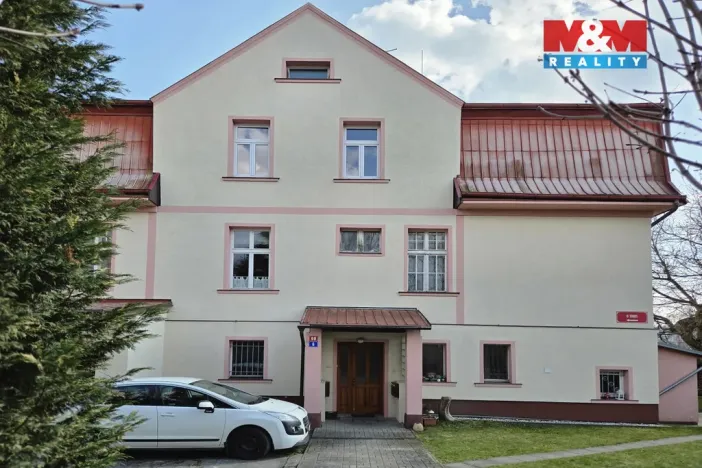 Pronájem bytu 2+kk, Karlovy Vary - Bohatice, U Trati, 69 m2