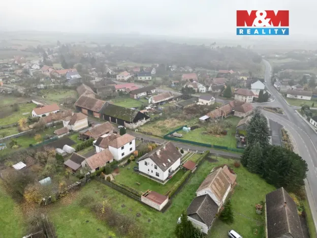 Prodej pozemku pro bydlení, Cholenice, 911 m2