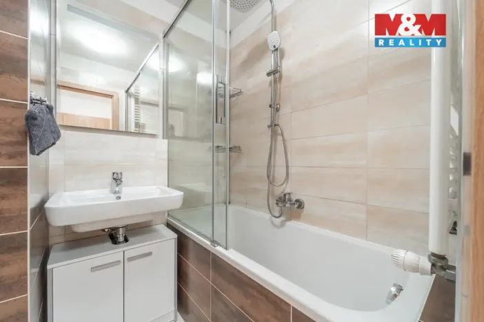 Prodej bytu 2+kk, Praha, Ke kříži, 50 m2