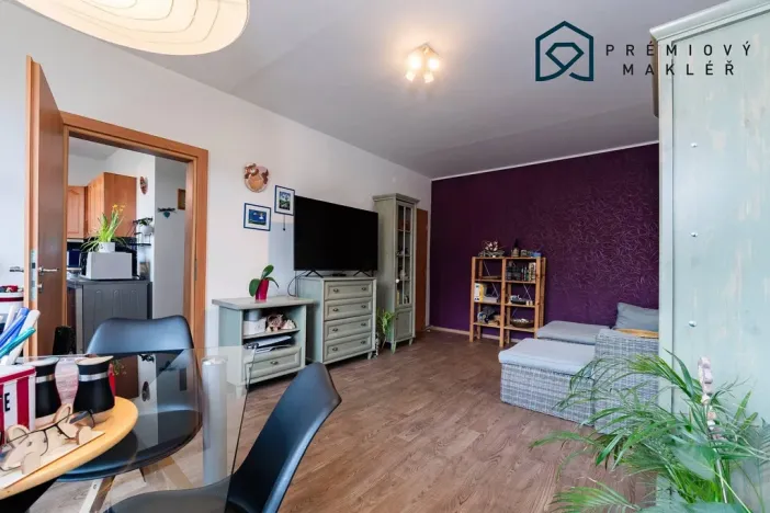 Prodej bytu 3+1, Bystřany, Pražská, 79 m2