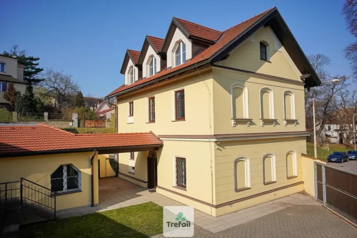 Pronájem rodinného domu, Praha, Staré náměstí, 215 m2