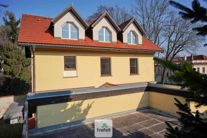 Pronájem rodinného domu, Praha, Staré náměstí, 215 m2