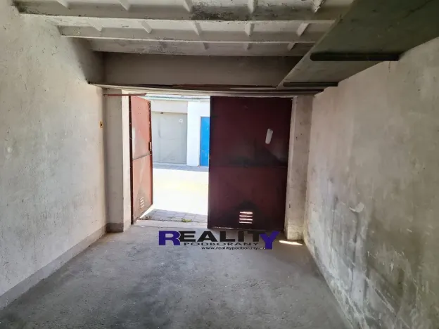 Pronájem garáže, Žatec, Plzeňská, 18 m2