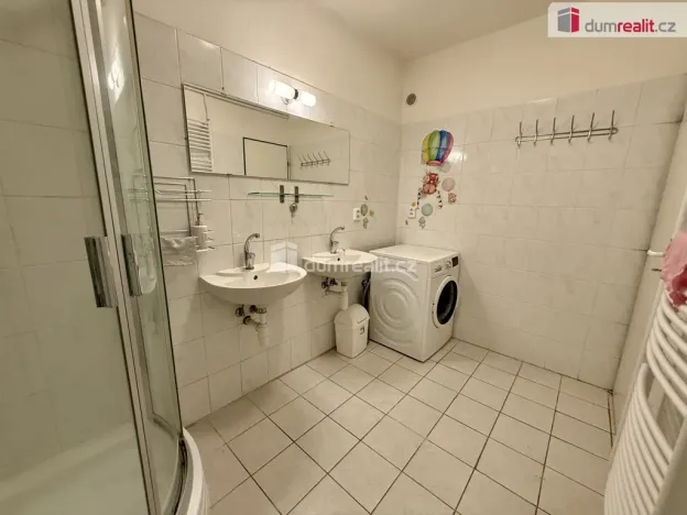 Pronájem bytu 3+1, Vracov, náměstí Míru, 107 m2