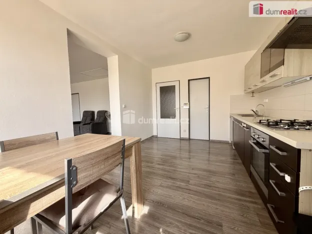 Pronájem bytu 3+1, Vracov, náměstí Míru, 107 m2