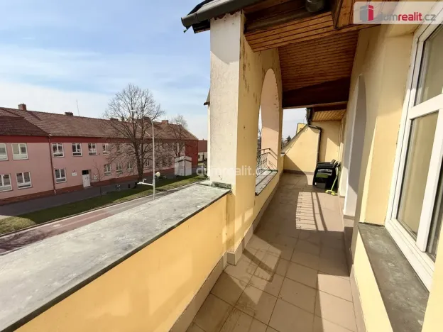 Pronájem bytu 3+1, Vracov, náměstí Míru, 107 m2