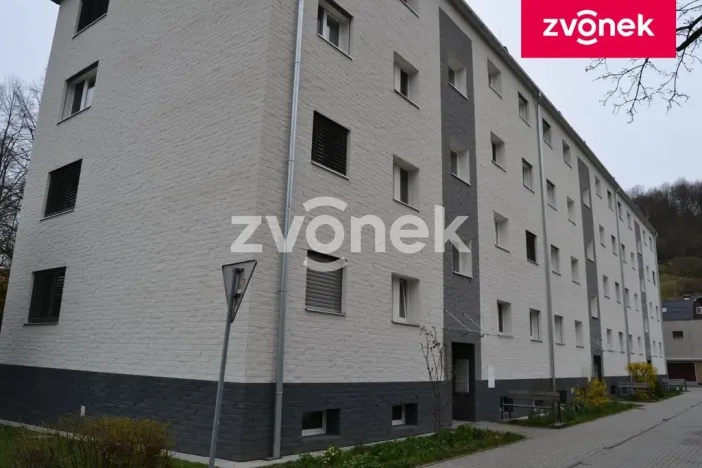 Prodej bytu 2+1, Vsetín, 56 m2