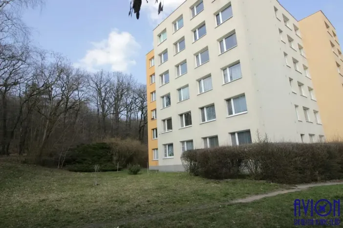 Pronájem bytu 2+kk, Praha - Kobylisy, Jelínkova, 47 m2