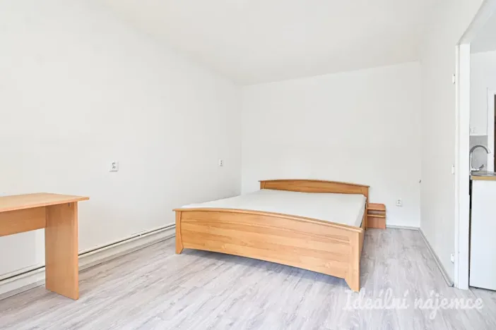 Pronájem bytu 2+kk, Brno, Berkova, 41 m2