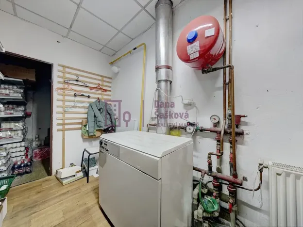 Prodej obchodního prostoru, Jindřichův Hradec - Jindřichův Hradec II, Jarošovská, 320 m2