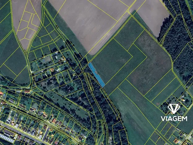 Prodej pole, Bělá pod Bezdězem, 1273 m2