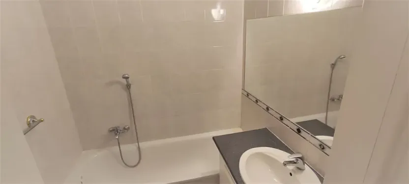 Pronájem bytu 3+1, Hradec Králové, Pod Strání, 80 m2