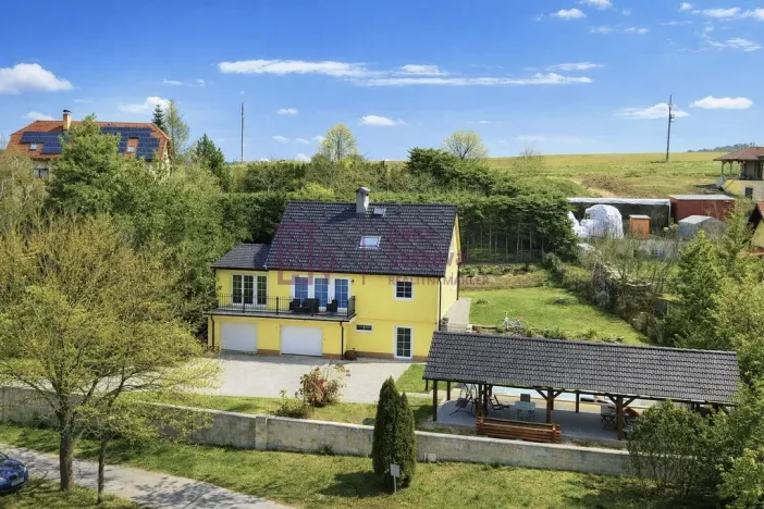 Prodej rodinného domu, Dačice - Bílkov, 313 m2