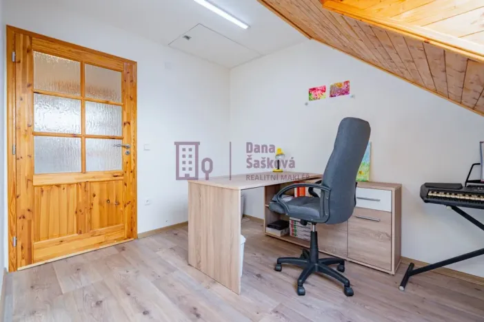 Prodej rodinného domu, Dačice - Bílkov, 313 m2