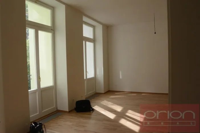 Pronájem bytu 2+kk, Praha - Karlín, Křižíkova, 63 m2