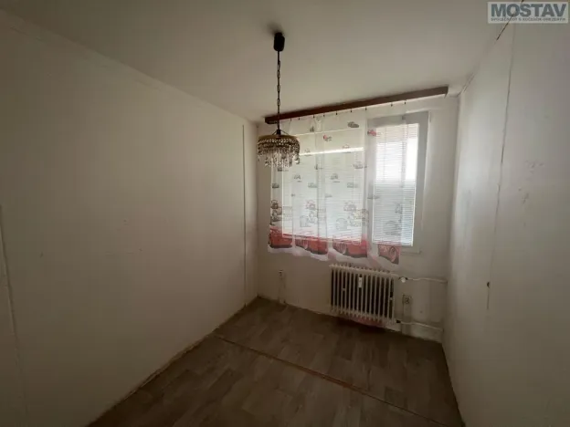 Pronájem bytu 3+1, Most, U Stadionu