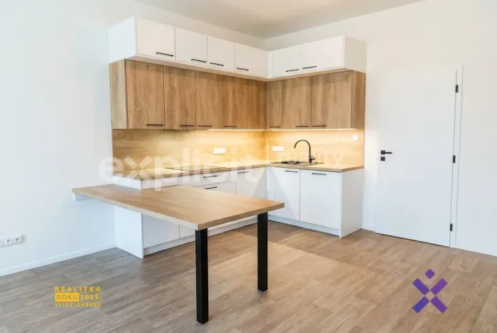 Pronájem bytu 4+kk, Hostovlice, 98 m2