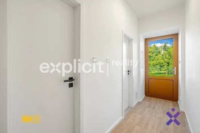 Pronájem bytu 4+kk, Hostovlice, 98 m2