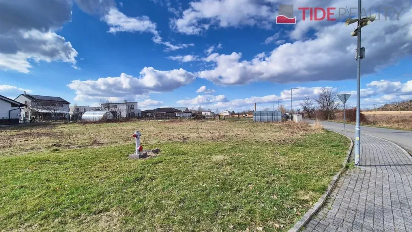 Prodej pozemku pro bydlení, Husinec, 890 m2