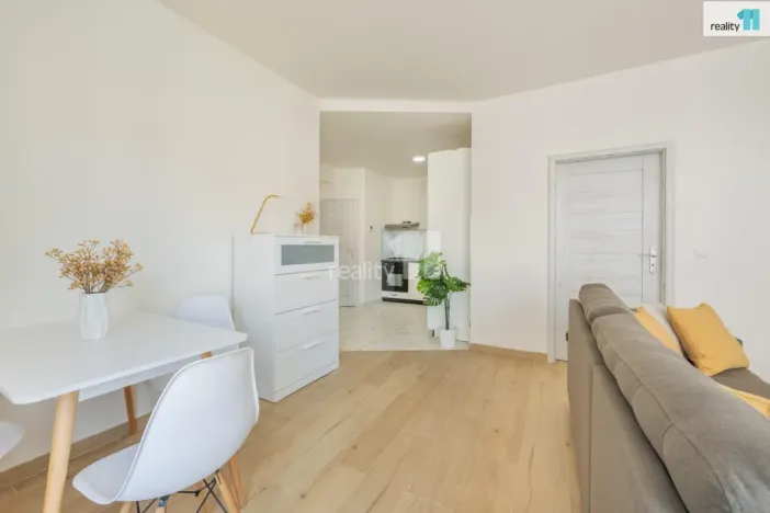 Prodej bytu 2+kk, Praha - Michle, Sedlčanská, 51 m2