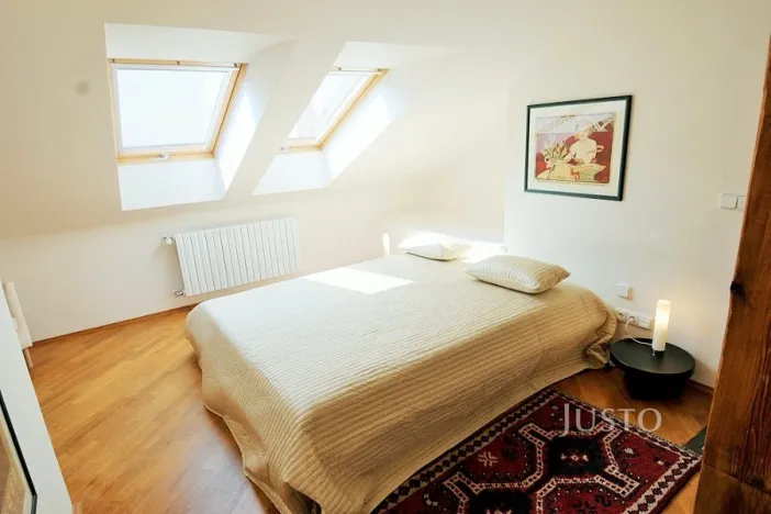 Pronájem bytu 3+1, Praha - Nové Město, Odborů, 108 m2