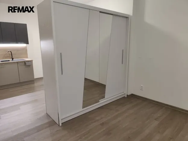 Pronájem bytu 2+kk, Karlovy Vary, Moskevská, 70 m2