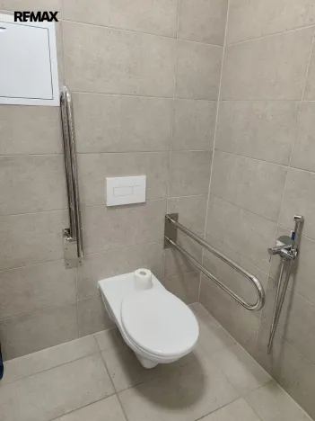 Pronájem bytu 2+kk, Karlovy Vary, Moskevská, 70 m2