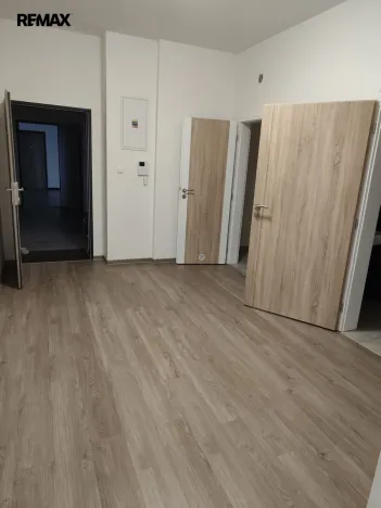 Pronájem bytu 2+kk, Karlovy Vary, Moskevská, 70 m2