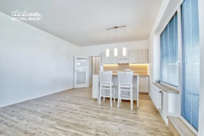 Pronájem bytu 1+kk, Hranice, Pod Nemocnicí, 39 m2