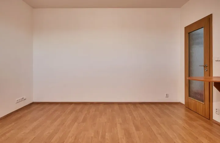 Pronájem bytu 1+kk, Praha, Milotická, 35 m2