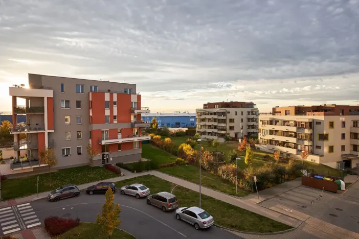 Pronájem bytu 1+kk, Praha, Milotická, 35 m2