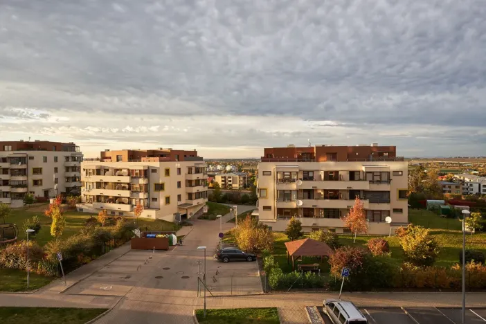 Pronájem bytu 1+kk, Praha, Milotická, 35 m2