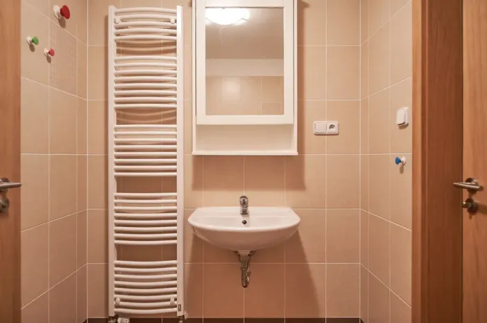 Pronájem bytu 1+kk, Praha, Milotická, 35 m2