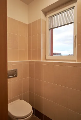 Pronájem bytu 1+kk, Praha, Milotická, 35 m2