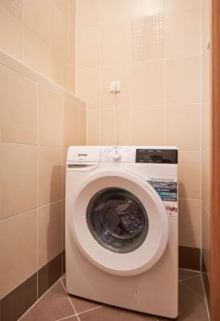 Pronájem bytu 1+kk, Praha, Milotická, 35 m2