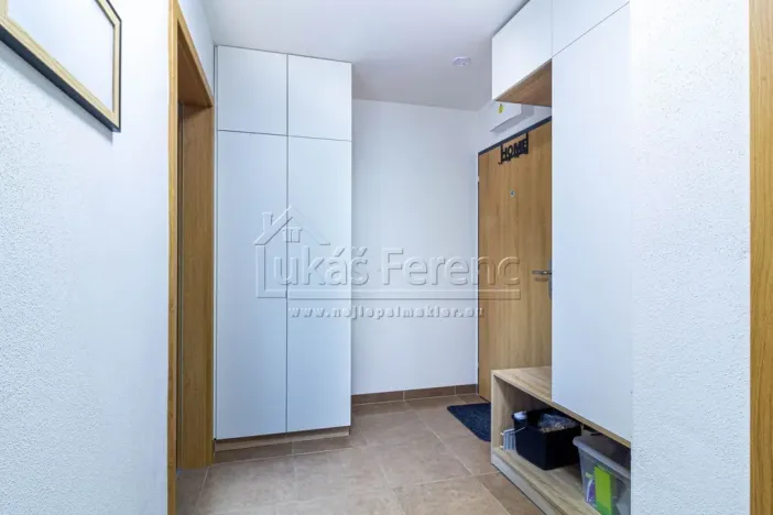 Pronájem bytu 2+kk, Hostivice, Pšeničná, 52 m2